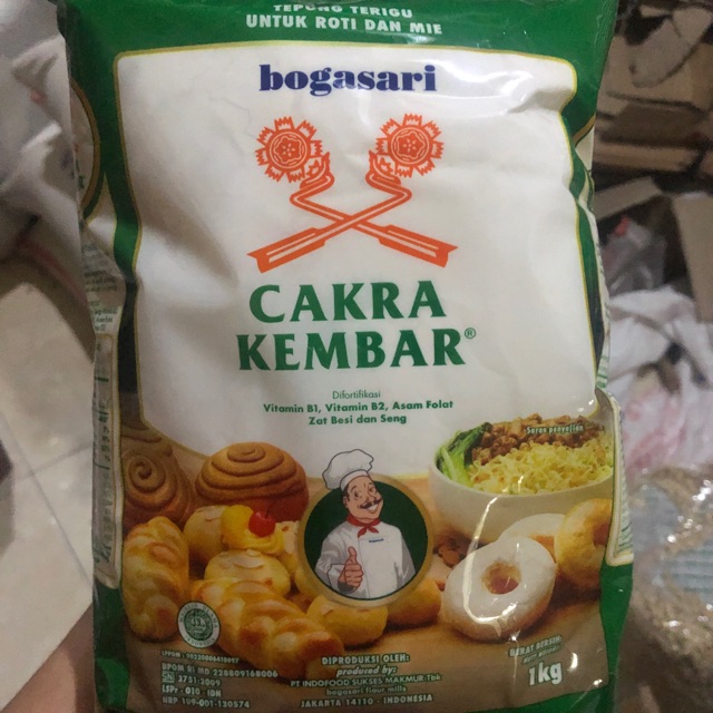 

TERIGU CAKRA KEMBAR 1 KG