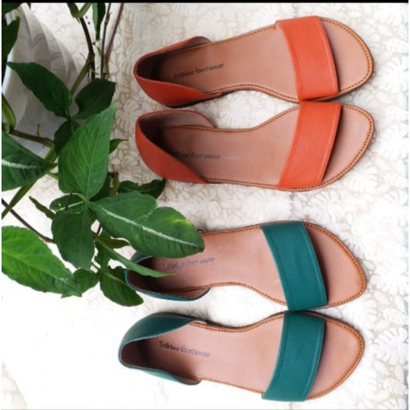 triblee footwear garis sandal wanita