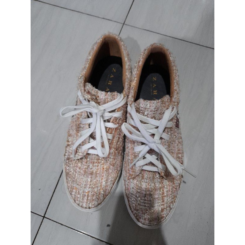 PRELOVED ZARA SNEAKERS