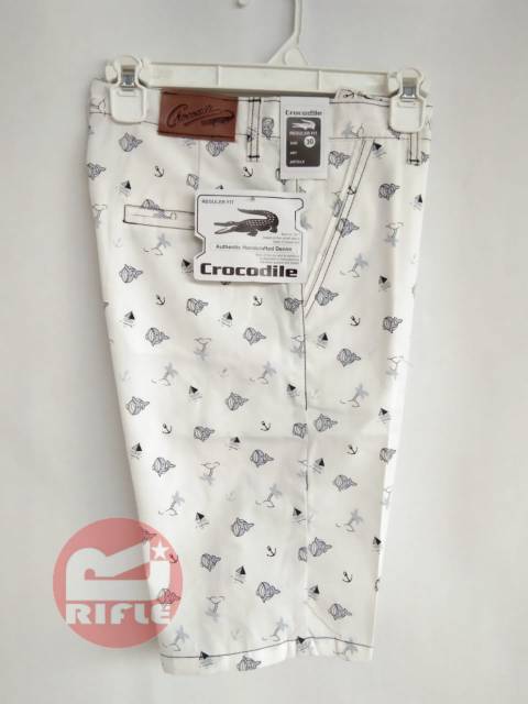 Celana Pendek Pria kualitas Distro Motif Bahan Katun Halus Size 27-38