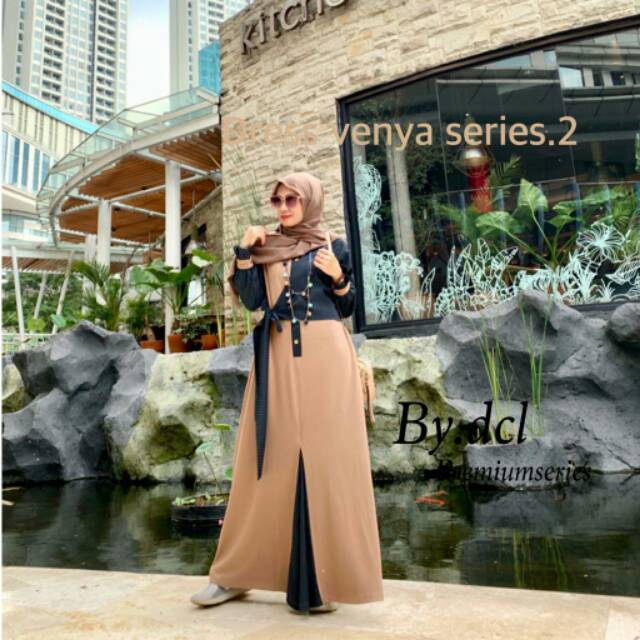 Vanya dress dcl