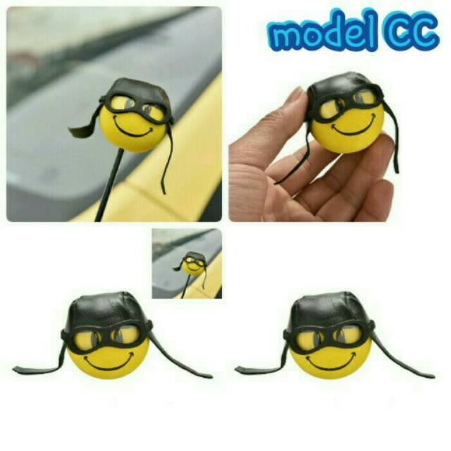 asesoris bola Antenna mobil / happy yellow smile ball / boneka antena ball