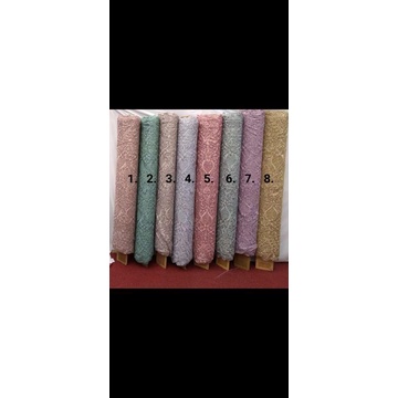 slim berekor sequin
