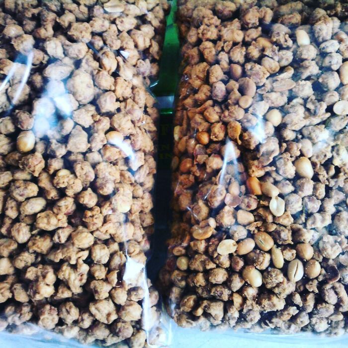 

Kacang medan 1 kg