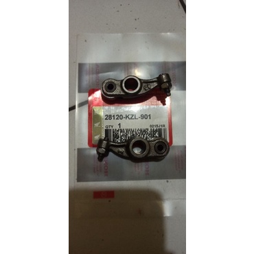 pelatuk platuk loker armsepatu klep honda beat f1 kzl