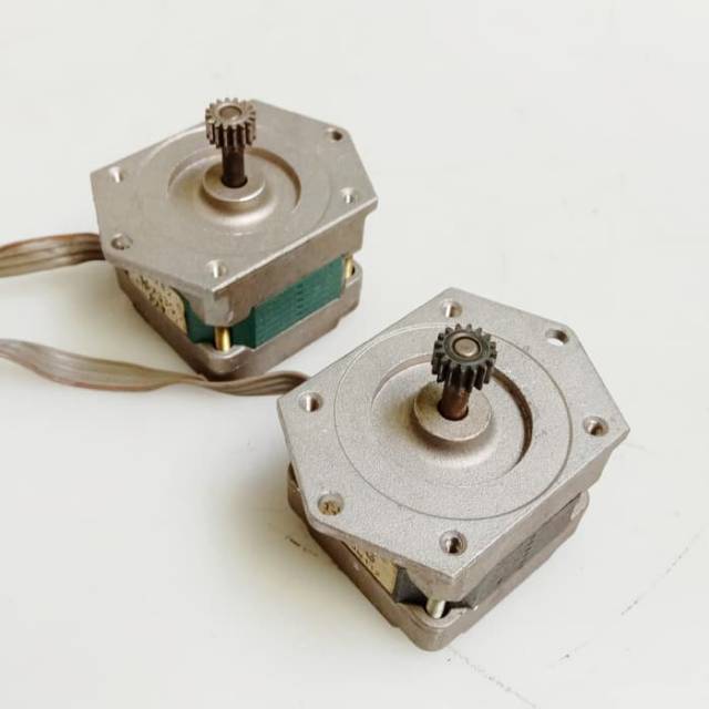 nema 17 STH-39H112