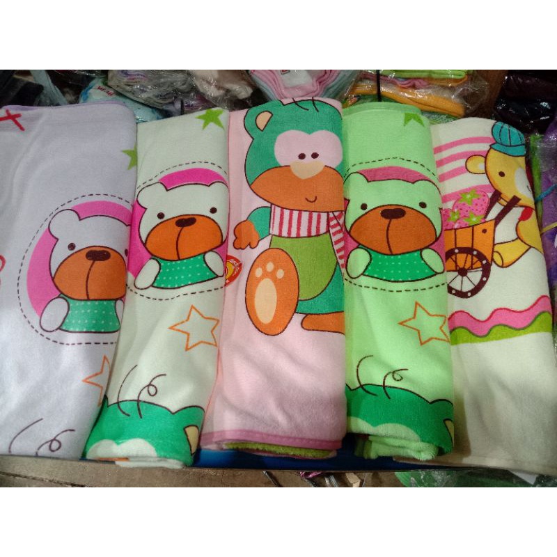 HANDUK BAYI UKURAN 50×100 CM/HANDUK MANDI BAYI/PERLENGKAPAN BAYI