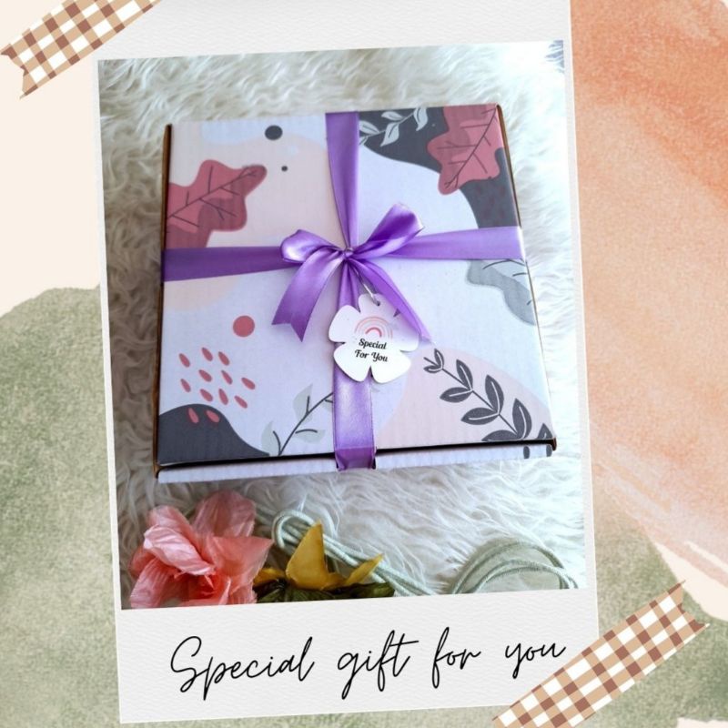 f2) Hampers Hijab Bella Square Kado Ulang Tahun Hadiah Anniversary Wisuda Gift Box Cewek