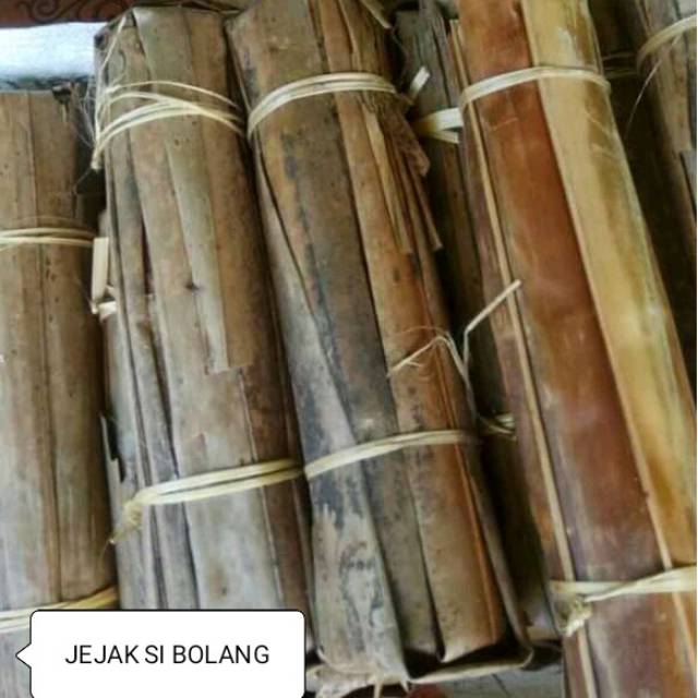 

GULA AREN ASLI TANPA CAMFURAN GULA AREN/KAWUNG NIRA ASLI TANPA CAMPURAN APAPUN PER 500 GRM