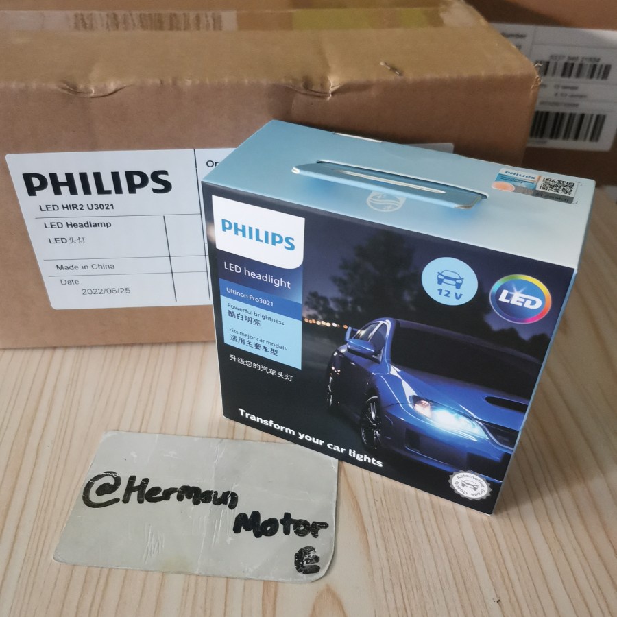 Lampu Bohlam HIR2 Mobilio Brio Vios yaris lele Philips Ultinon PRO3021 LED HIR2 6000k Original (1kot