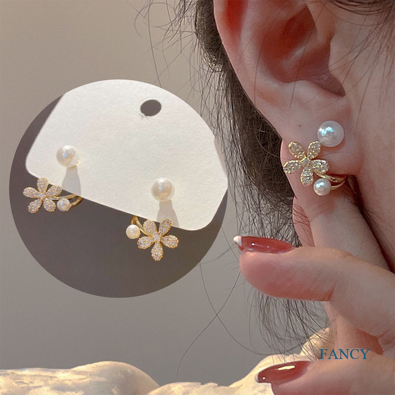 Anting Tusuk Gantung Panjang Desain Bunga Hias Mutiara Gaya Trendymewah Hypoallergenic Untuk Wanita
