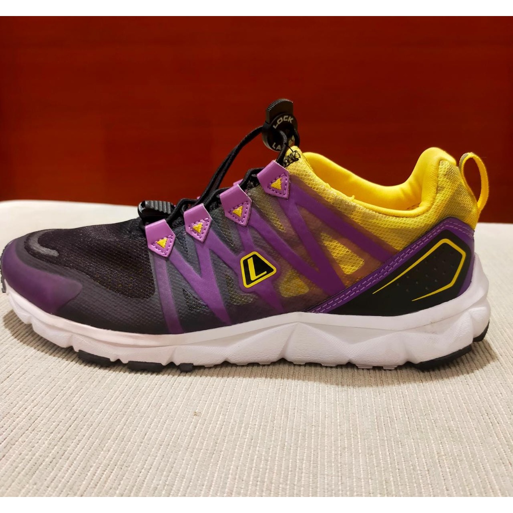 Sepatu Lari Wanita League Original 202085901 / Sepatu Running Wanite League Original / Sepatu Sekola