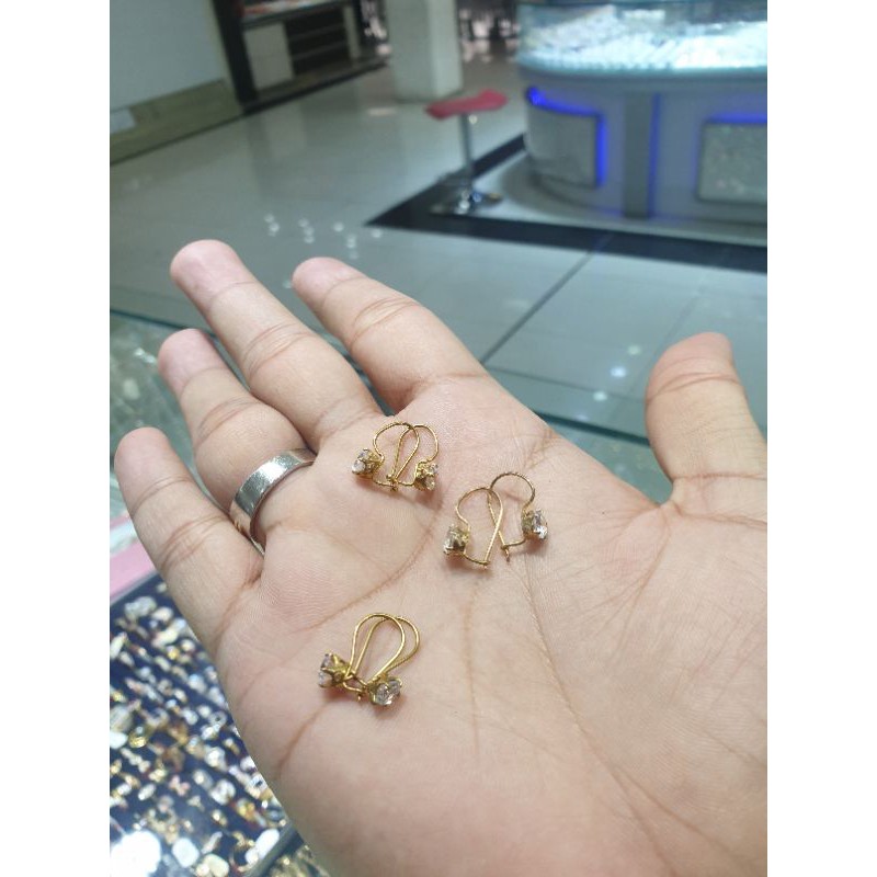 anting desi emas 375