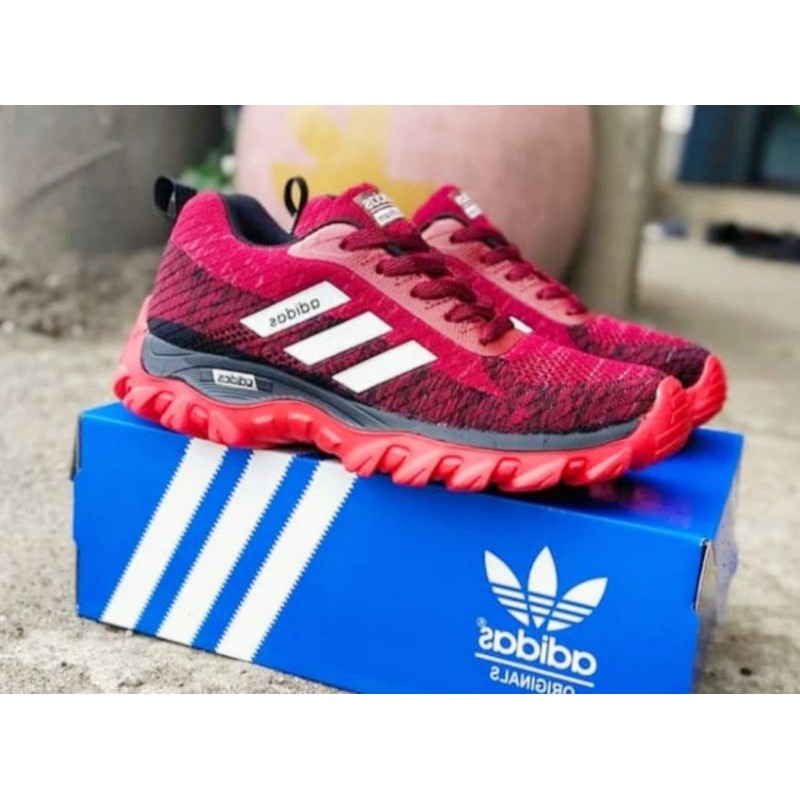 sepatu pria adidas running / adidas rajut / sepatu olahraga pria