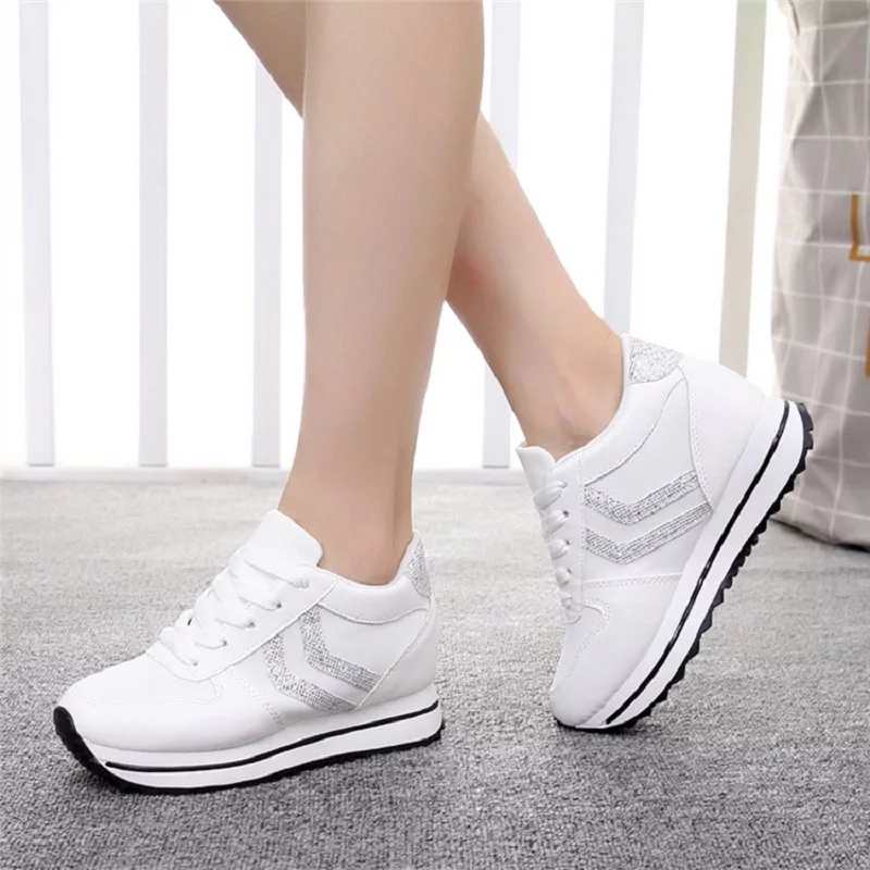 Sepatu Wanita Zora Sneakers Wanita Boots ZR ll