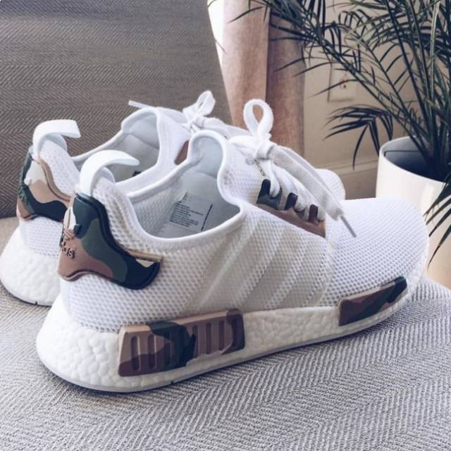 adidas nmd r1 white camo