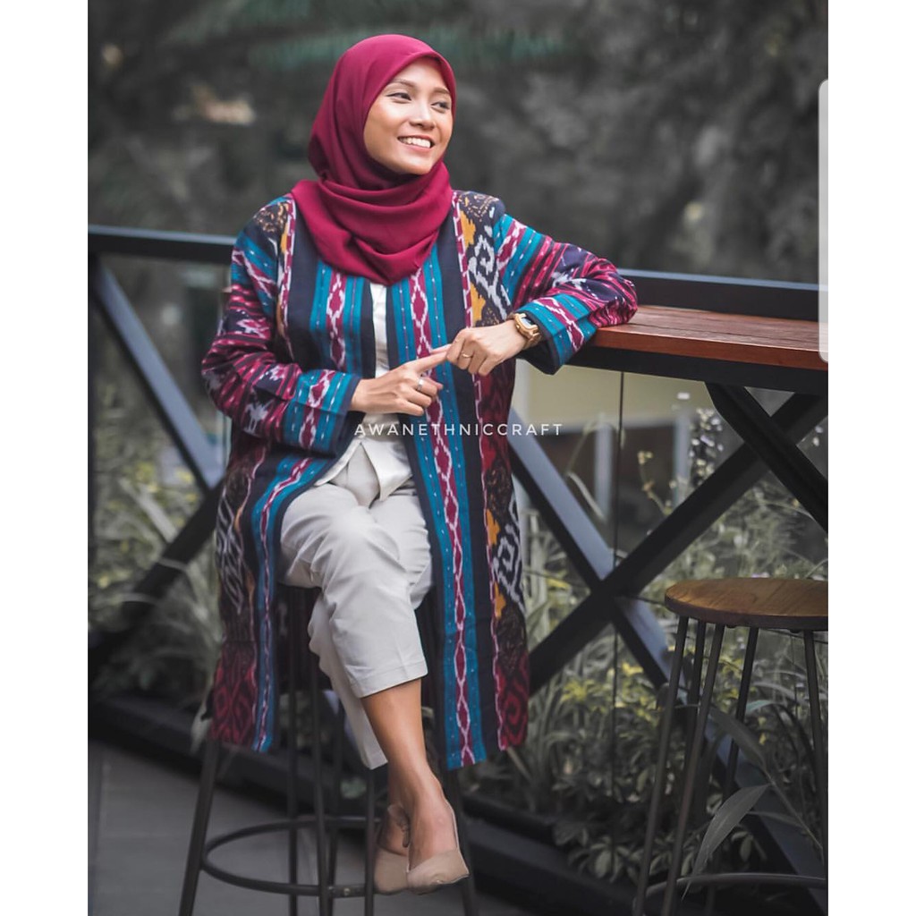 Outer unik tenun motif toraja