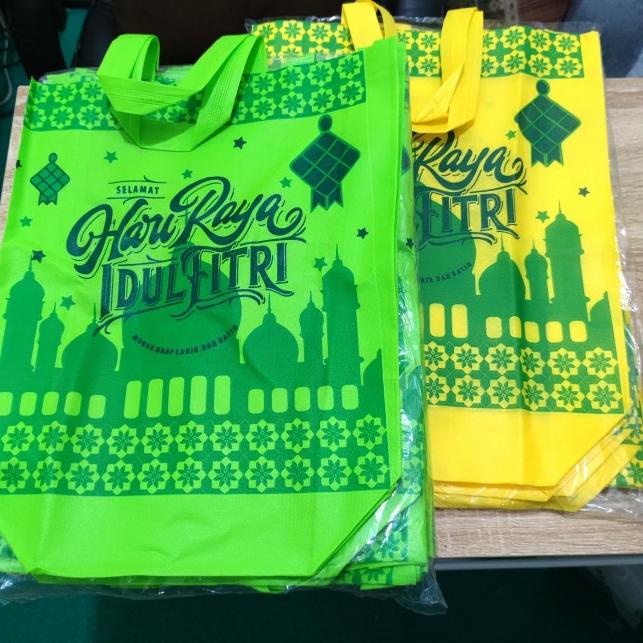 

Terkini Goodie Bag Idul Fitri Kotak Tas Lebaran Jumbo 35x46+10cm