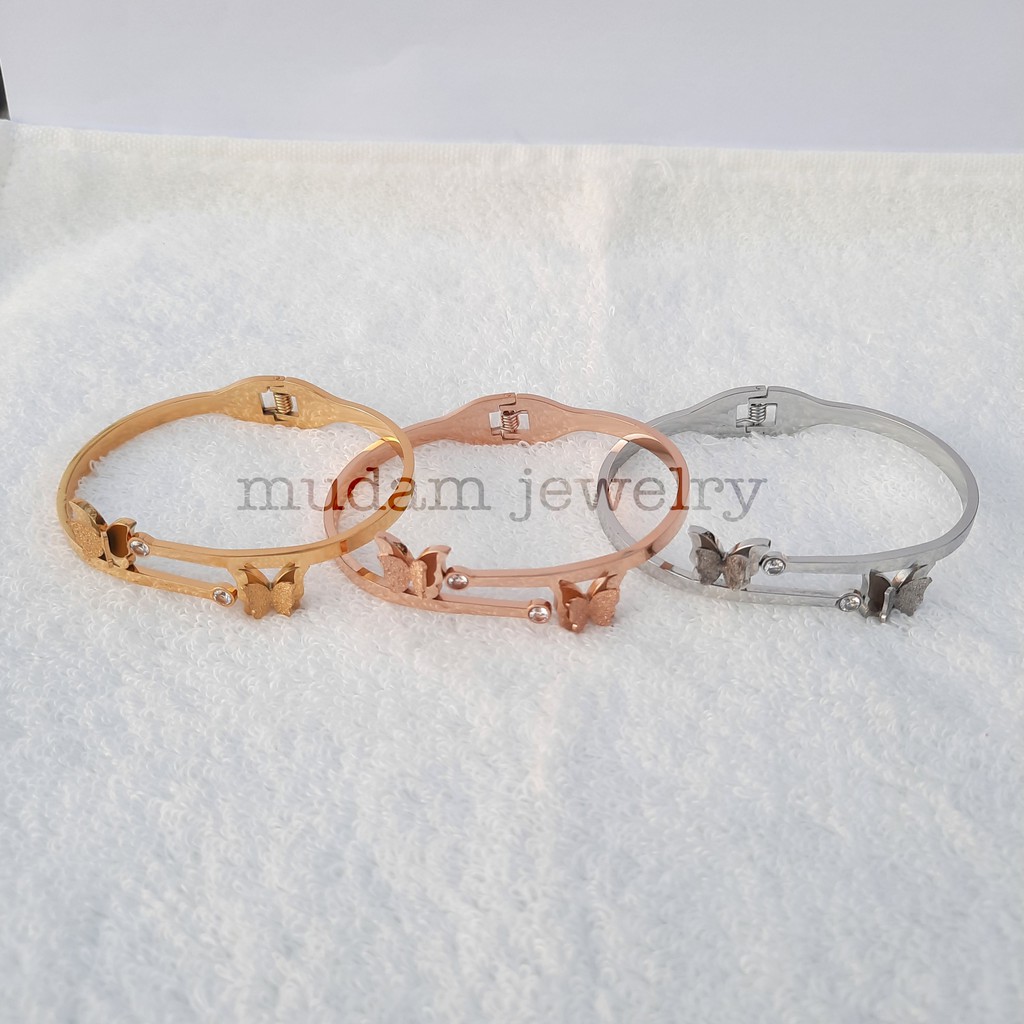 Gelang Bangle Titanium Dua Kupu-Kupu Diamonds Artifisial Warna Rose Gold, Gold dan Silver