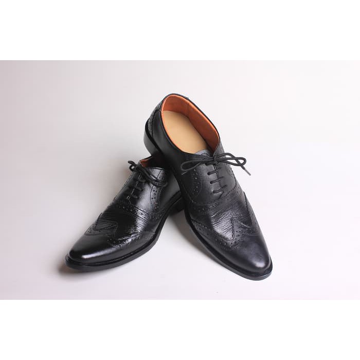 SEPATU KULIT PANTOFEL WINGTIP