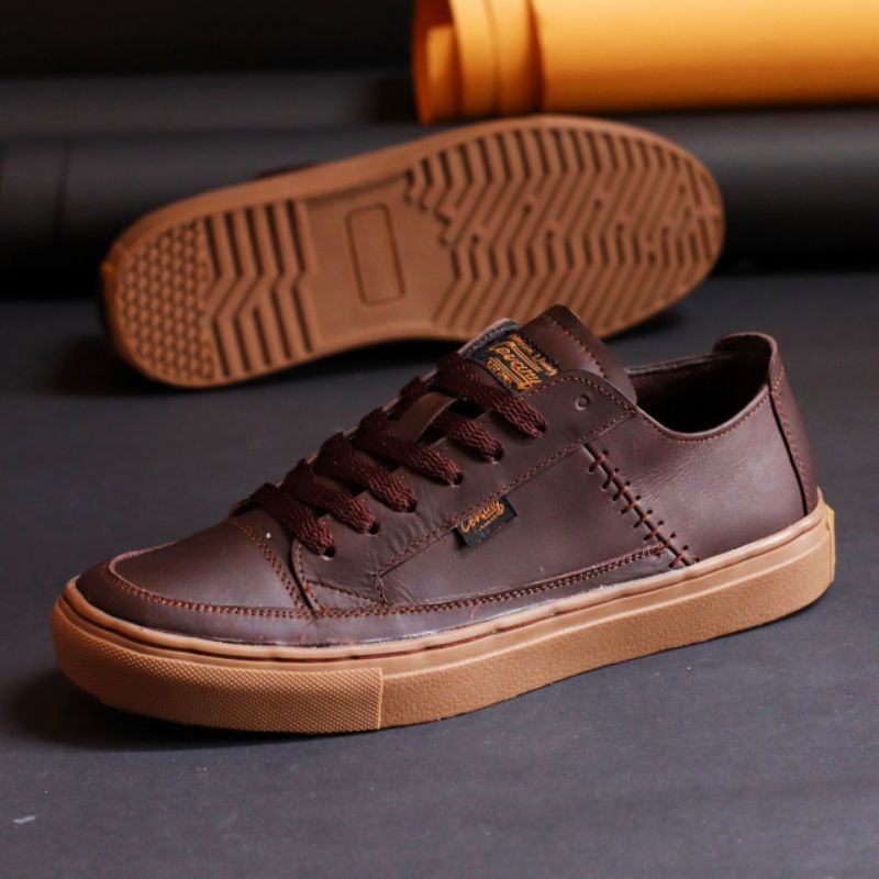 TERBARU !!! 100% KULIT ASLI SNEAKERS PRIA KASUAL SPORTY CEVANY DANTE COKLAT ORIGINAL High CH