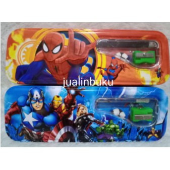 

Tempat Pensil Kaleng Set untuk Anak Motif Kartun Lucu Cewek Cowok