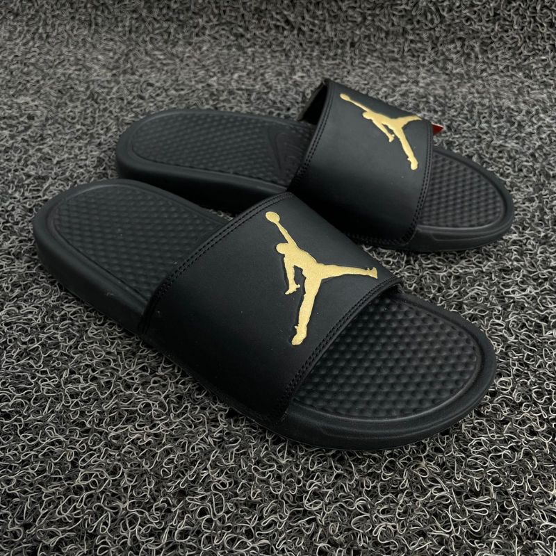 sandal Slide Nike Jordan Gold Premium / Sendal Slop Murah /Sandal Nike Air Jordan