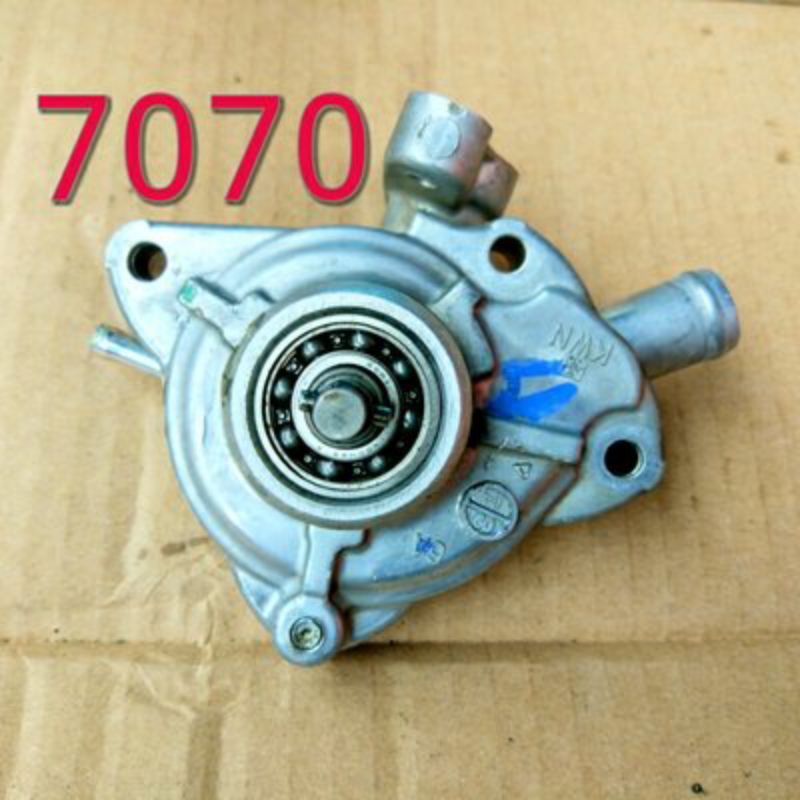 waterpump Vario 125 Fi old . original