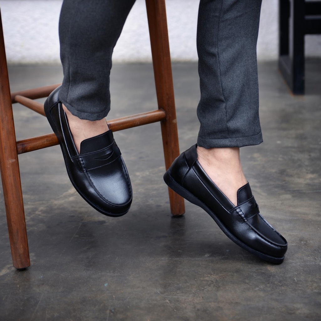 RIONZ X ROMA - SepatuFormal Pantofel Pria Resmi Formal Tali Hitam Coklat Kulit PU Original Brown Black Kantor Kuliah Casual Gereja Pesta Kondangan Nikahan Kerja Perkantoran PNS Guru Gaya Trendy Kekinian Terlaris Murah