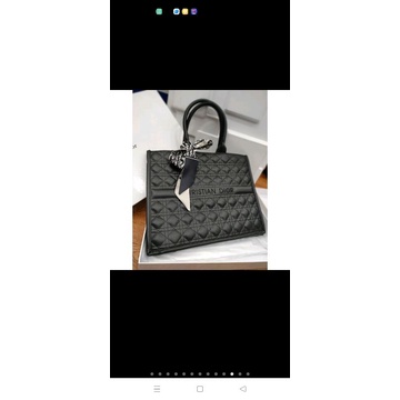 Dior Tote bag mirror