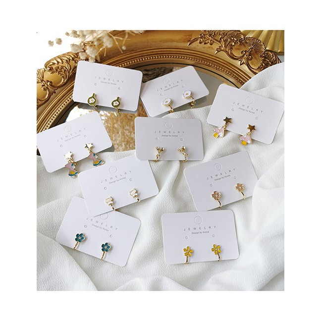 LRC Anting Jepit Fashion Yellow (flower Section) Glazed Cat Flower Fun No K3320X