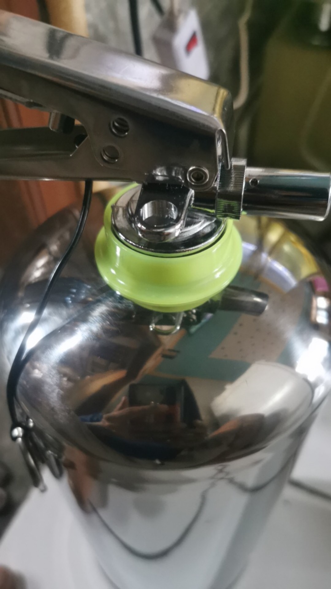 Apar Stainless 3 Kg ( Kosongan )