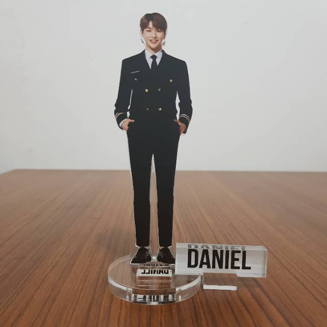 Standee KPOP Custom, Standee BTS, Standee Exo, Standee Kang Daniel