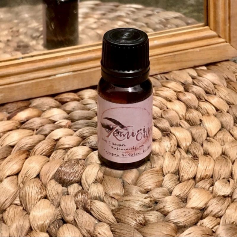 kemiri oil lash (serum pelebat alis dan bulu mata)