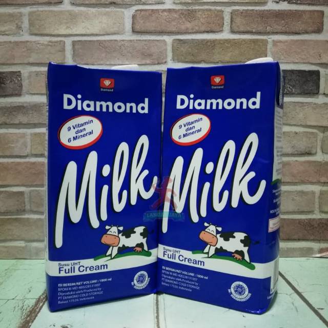 

Uht Diamond Plain/ Susu UHT Full Cream Putih 1L