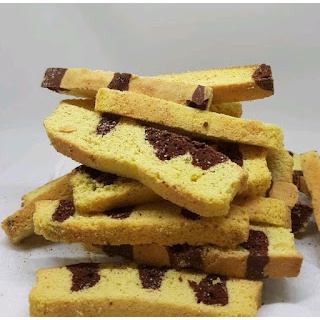 

STORE SNACK KUE BOLU KERING JADUL 250 GRAM
