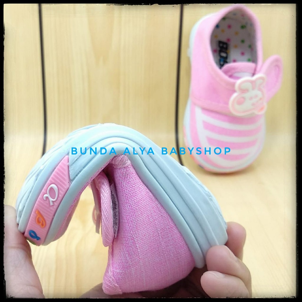 Sepatu Bayi Perempuan IMPORT Usia 6 - 12 Bulan PINK - Sepatu Anak Belajar Jalan Bunyi Ringan Dan Tidak Licin Size 16 - 20