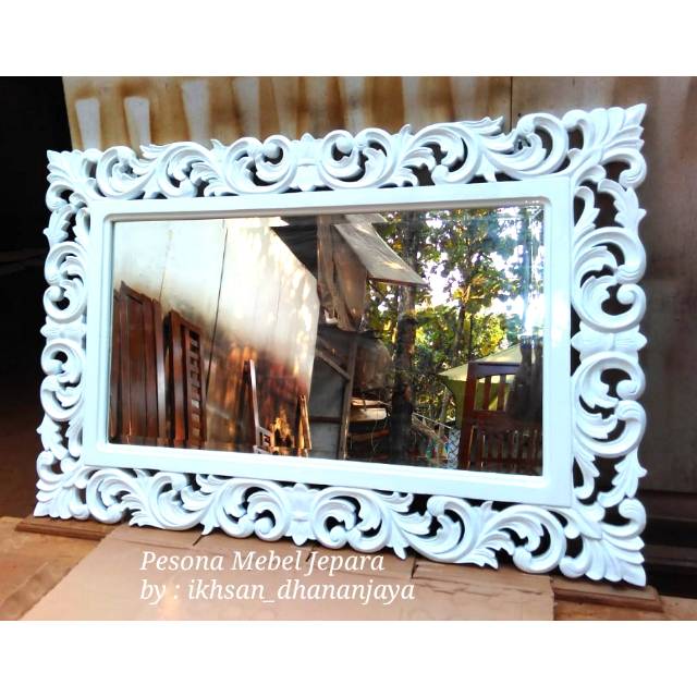 Bingkai Frame Pigura  Cermin Shabby  Ukir Waru 120 cm Kayu 