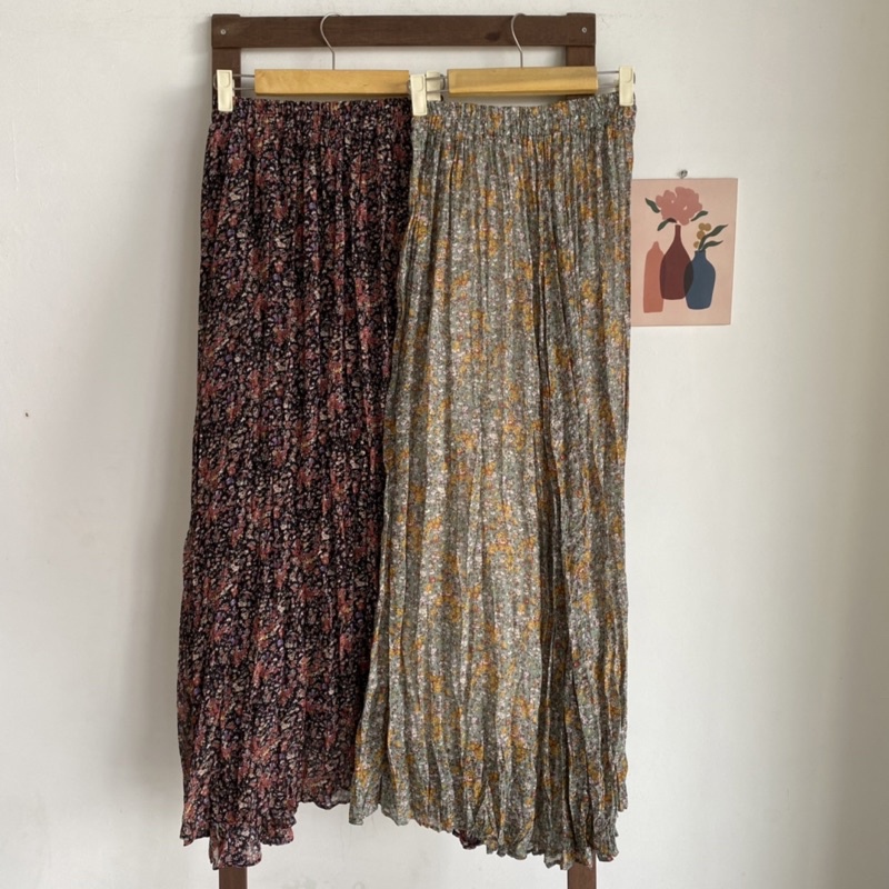 rok plisket asimetris import