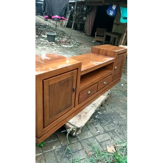 Meja Buvet Tv Kuda-Meja Tv Tebal
