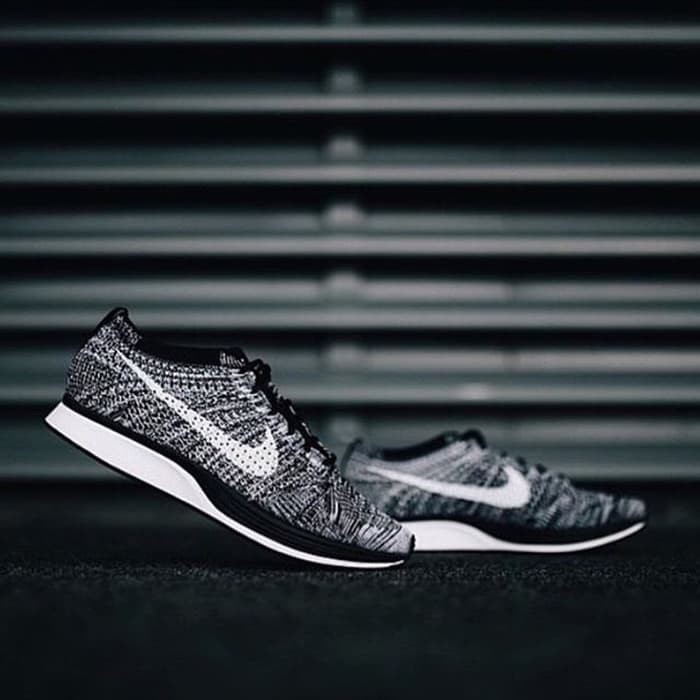 flyknit racer orca volt