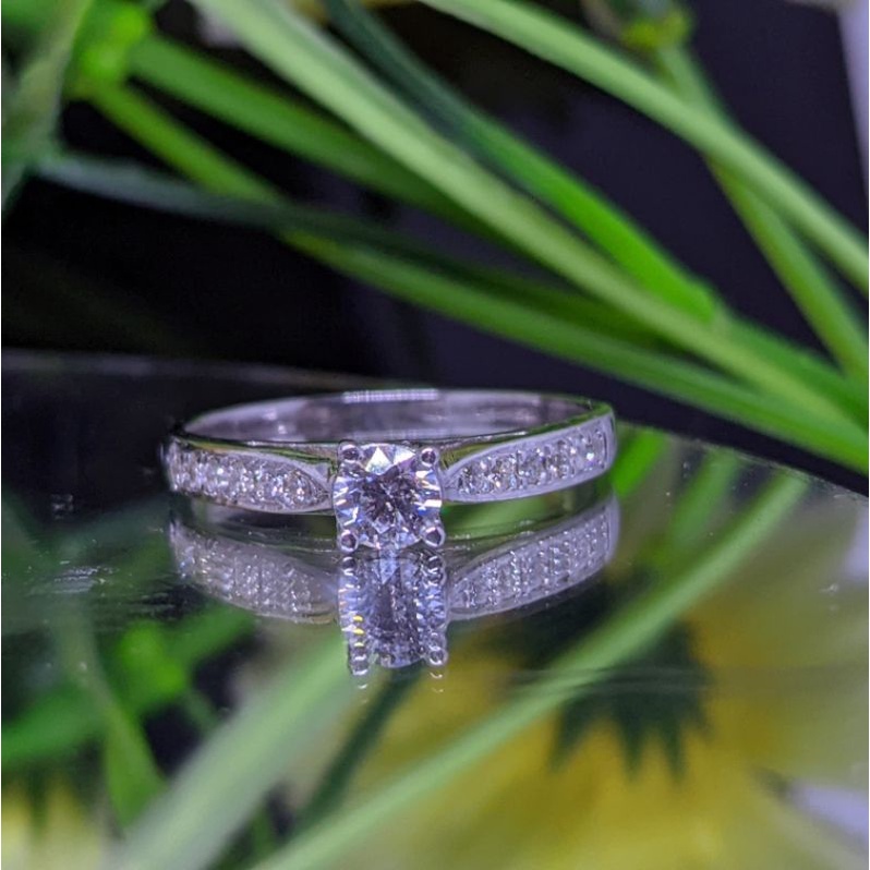 CINCIN EMAS BERLIAN EROPA SOLITAIRE EMAS PUTIH