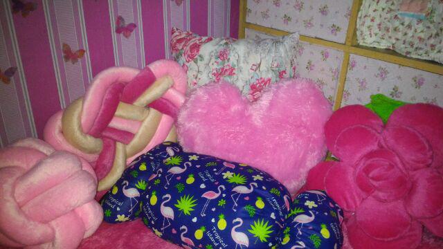 Bantal Love Rasfur