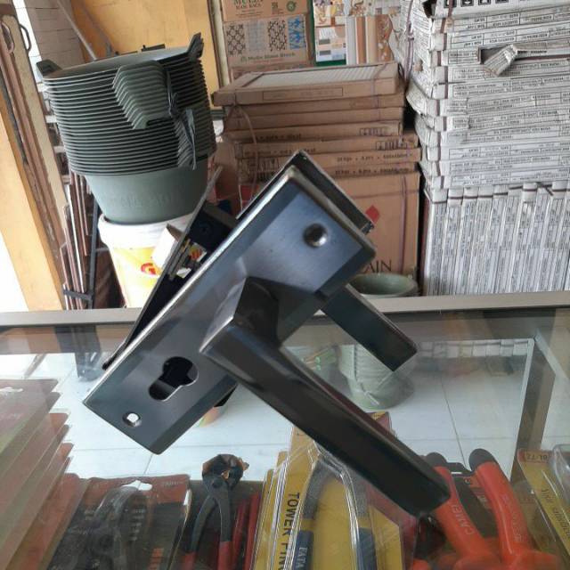 Kunci Pintu Armenie Humer Kecil