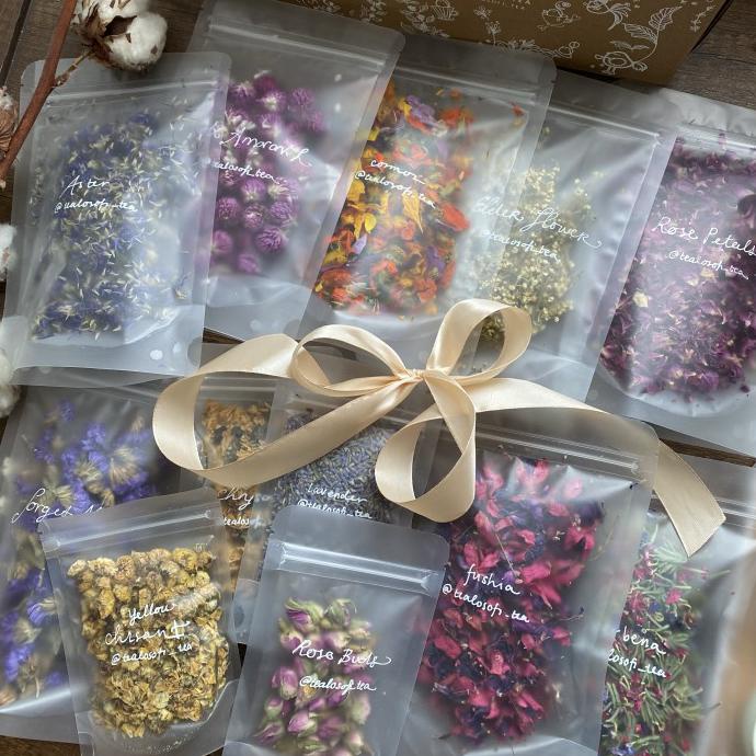 

Diskon Flower Paradise Tealosofi - Herbal Tisane -Dried Edible Garnish Bunga - Mix Flowers, 3 Pouch