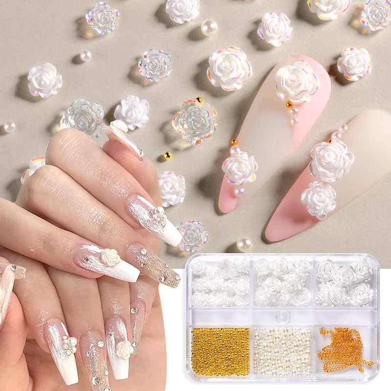 Bunga Resin Warna Putih Dengan Manik-Manik Emas Untuk Dekorasi Nail Art