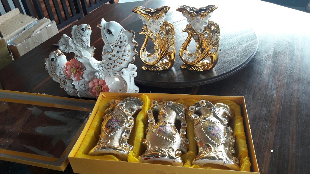 Jual Pajangan Lemari Kaca_jual Pajangan Keramik Import_jual Pajangan Hewan_patung Keramik