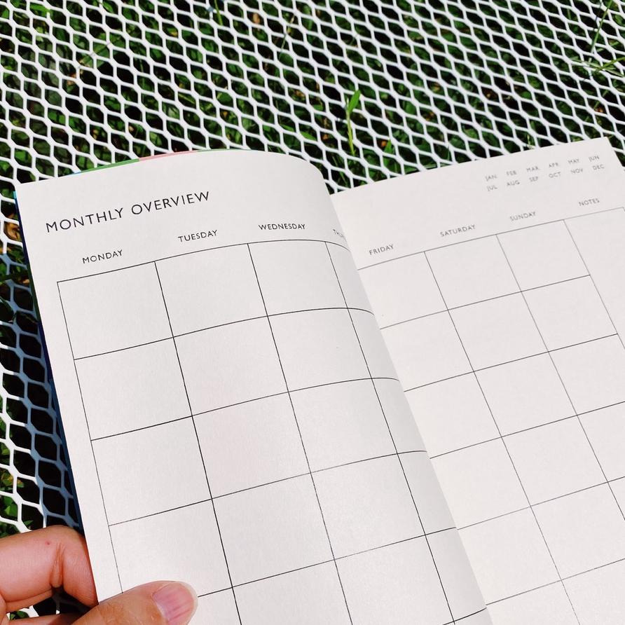 

Serbuuu 【 To Do, To Done Journal`
