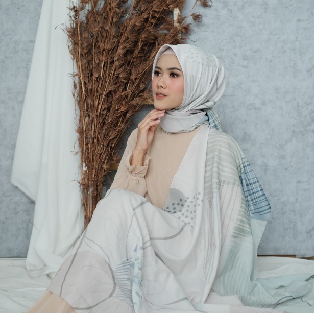 KERUDUNG SEGI EMPAT PRINTING MOTIF JILBAB SEGIEMPAT HIJAB SEGIEMPAT SCARF THABITA