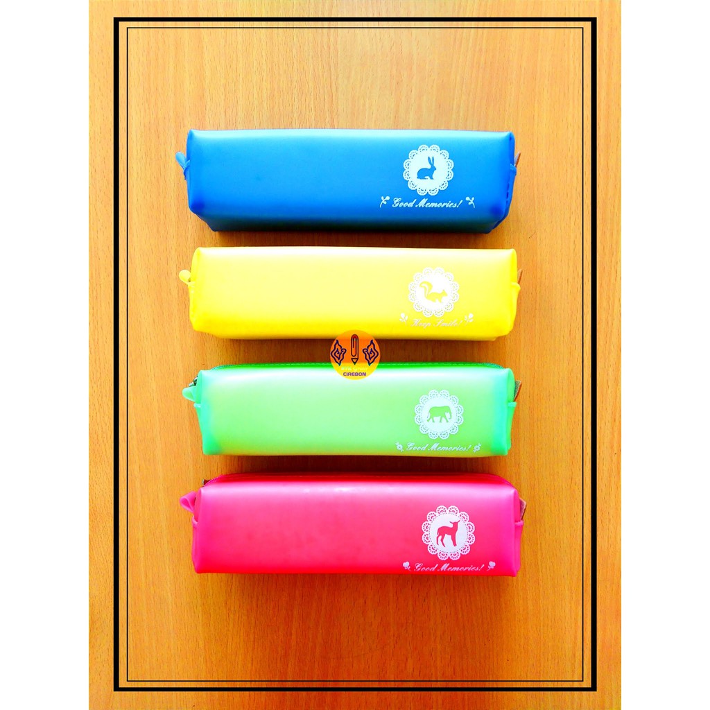 

Tempat Pensil Slet Im1411 CY-D183600 Pencil Case Good Memories
